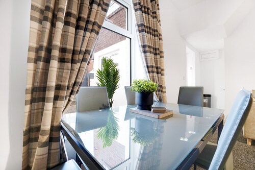 North Terrace, Stanley Durham