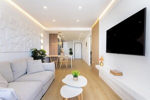 Smart TV - Home2Book Costa Adeje Escape & Pool, Only Adults (Adeje)