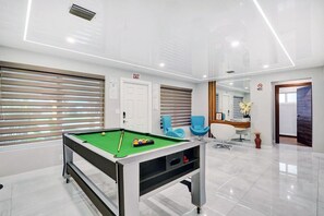 Spielezimmer