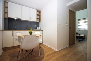1 bedroom, soundproofing, free WiFi