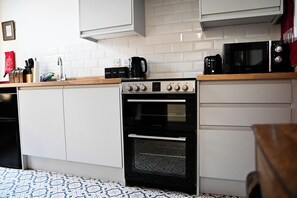 Microwave, oven, stovetop