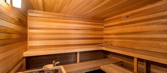 Ski Condo at Base - Walk to Gondola & Dining!