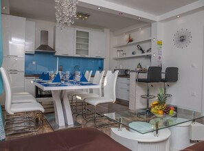 Dining - Three Bedroom Apartment with Balcony and Sea View (Crikvenica)