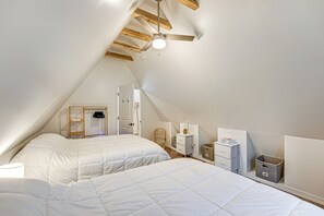 3 chambres, fer et planche à repasser, accès Internet, draps fournis