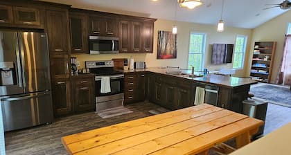 Peaceful Pointe - 3 bedroom house, Pomme de Terre Lake