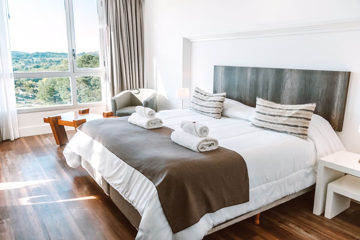 Suite (Single, Front View) | 1 bedroom, free WiFi