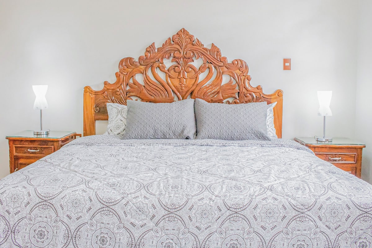 Deluxe Studio, Non Smoking, Tower | In-room safe, desk, laptop workspace, iron/ironing board (on request)