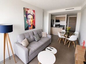 Smart-TV, bordtennis og bøker