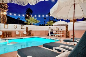 Outdoor pool - The Stardust Hotel (Palm Springs)