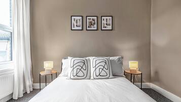2 bedrooms, iron/ironing board, travel cot, WiFi