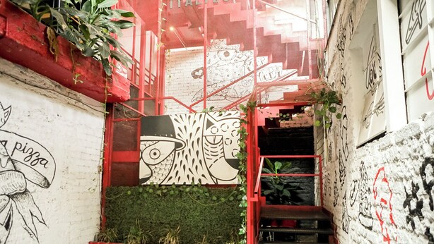 Staircase - Private room Downtown 2 Guests (León)