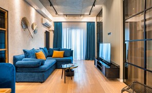 TV - Tfeli Urban Light (Tbilisi)