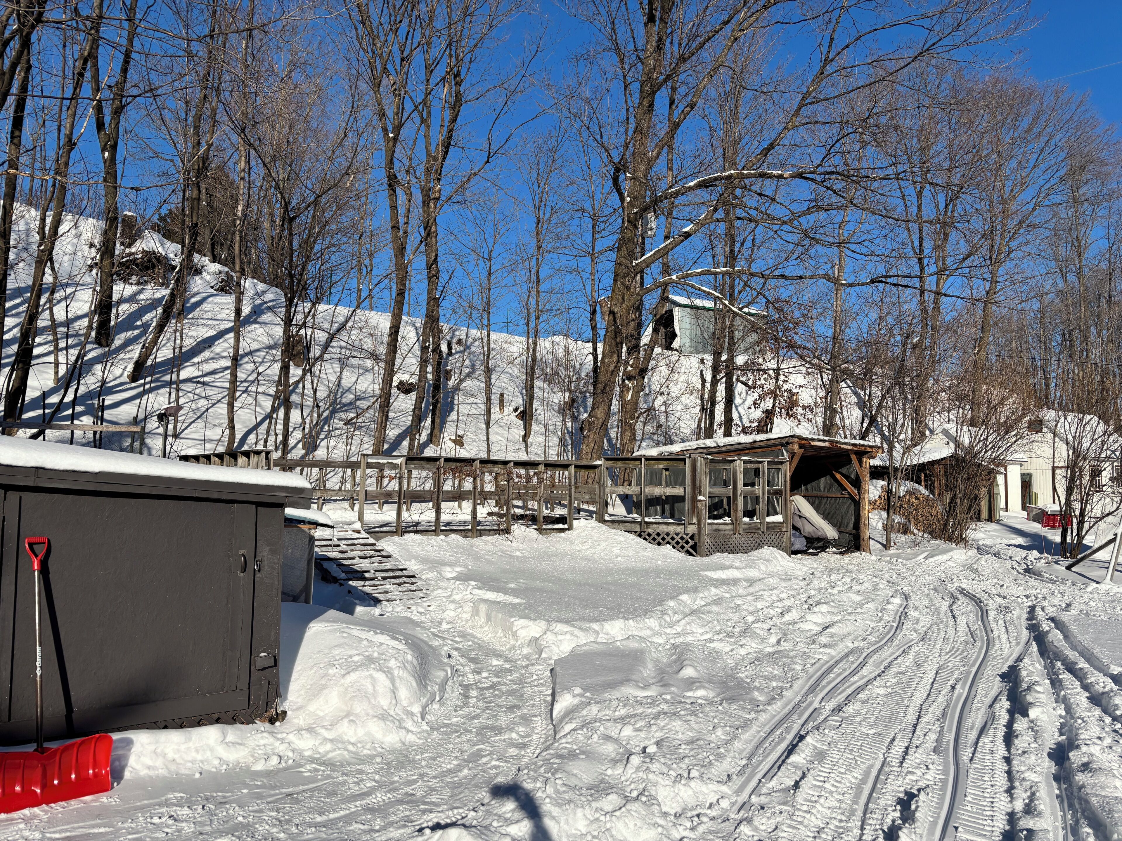 Enceinte de l’hébergement
