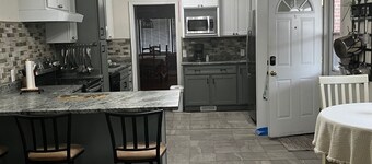 Cozy Stay Near USC, Downtown Columbia & Fort Jackson