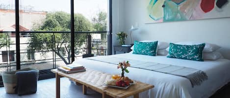 Panoramic Apartment, Balcony, Park View