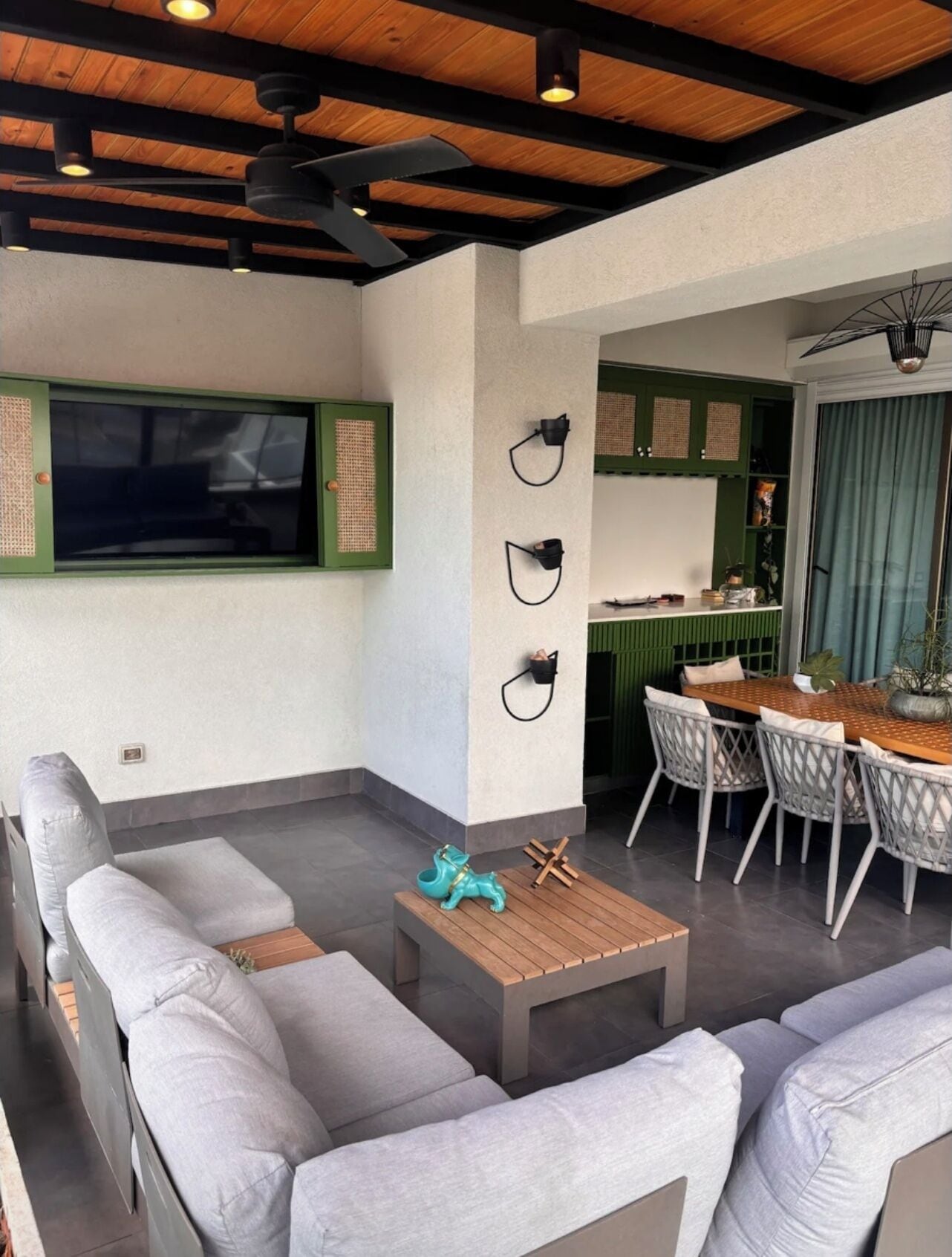 Exclusive-huoneisto, kaupunkinäköala | Terassi/patio