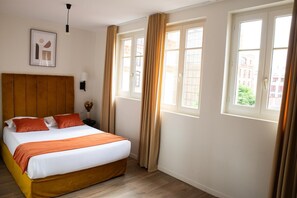 1 bedroom, iron/ironing board, WiFi, bed sheets - Studio Deluxe apartment with WiFi, AC in wonderful Levallois-Perret (Levallois-Perret)