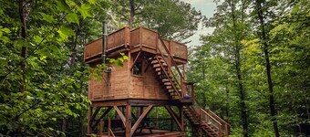 Cabane dans les arbres, idéale en duo de refuges | Hébergement #11