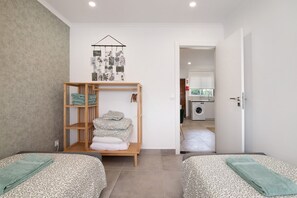 2 soverom, strykejern/-brett, wi-fi (inkludert) og sengetøy