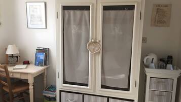 1 chambre, Wi-Fi gratuit, draps fournis