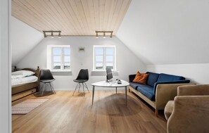 TV - Beautiful home in Lemvig with WiFi (Lemvig)