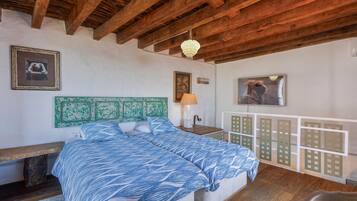 2 soverom, strykejern/-brett, wi-fi (inkludert) og sengetøy