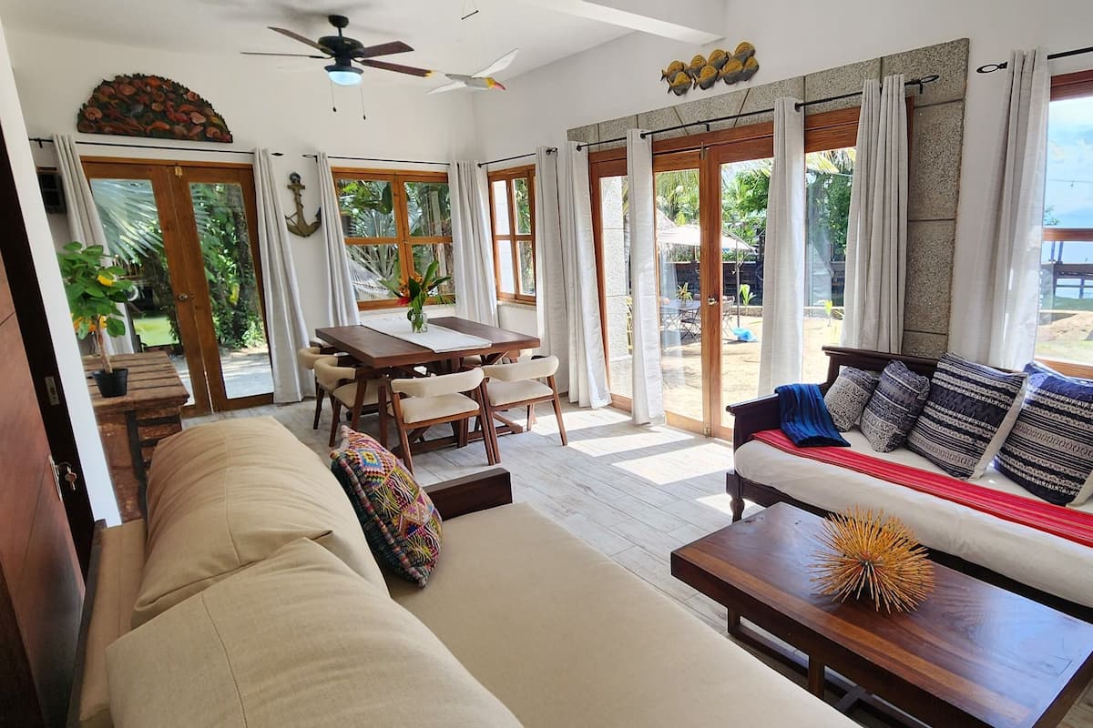 Luxury Apartment, Patio, River View