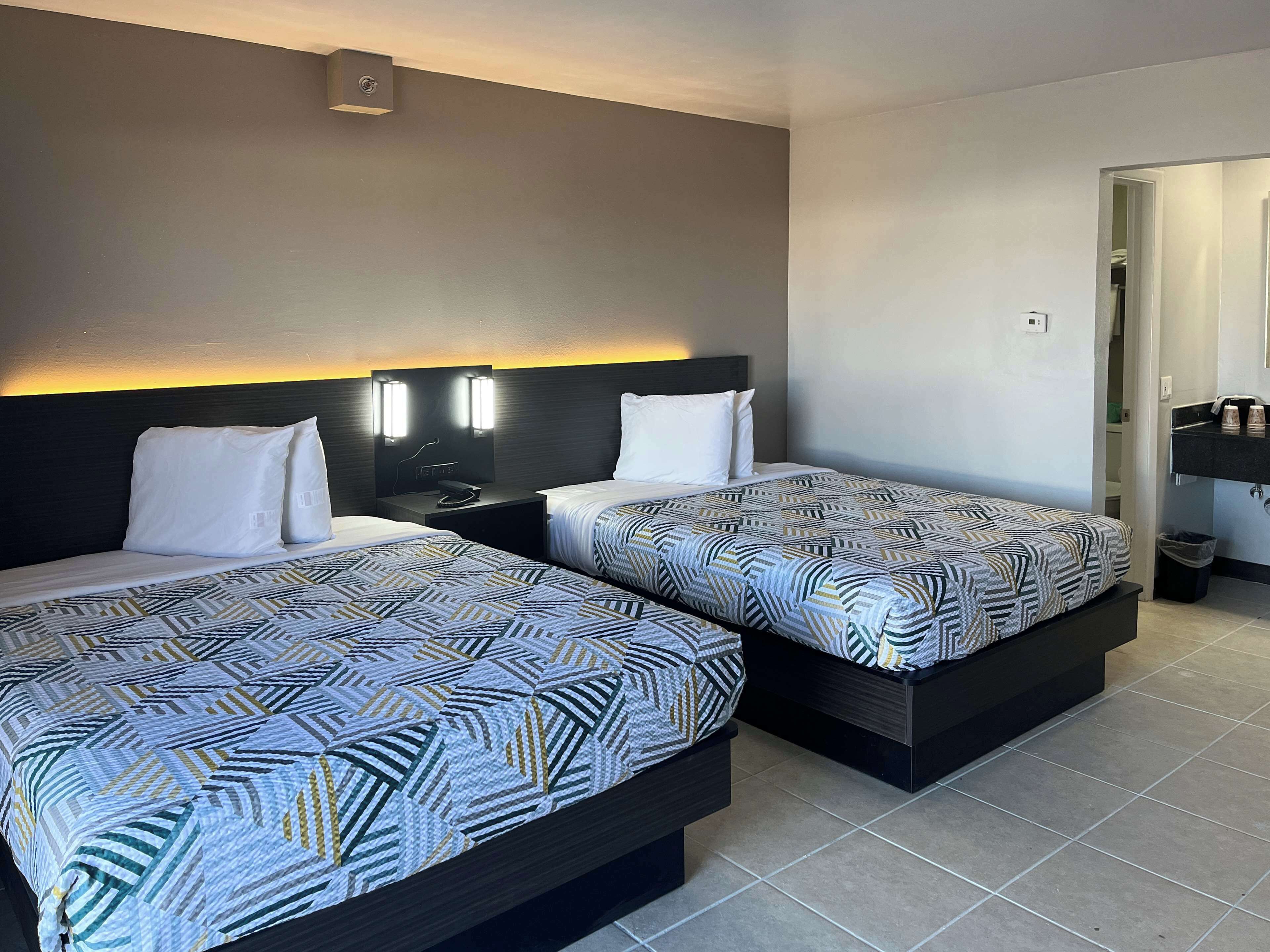 Wifi gratis y ropa de cama 