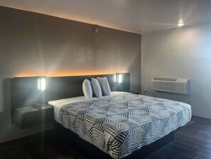 Free WiFi, bed sheets - Studio 6 Dumas, Tx (Dumas)