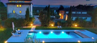 Exclusive farmhouse with heated swimming pool