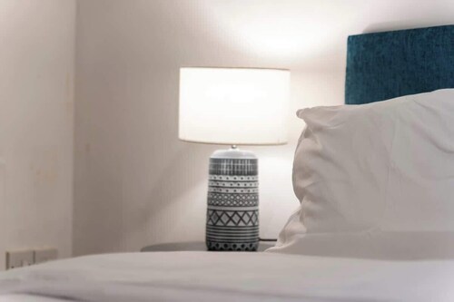 Sienna's Apartment -2 Bed getaway in Pontypool