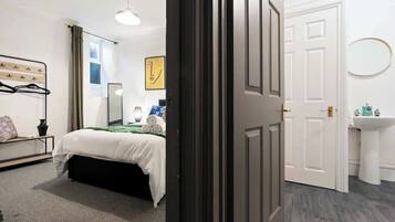 2 soveværelser, strygejern/strygebræt, Wi-Fi, sengetøj