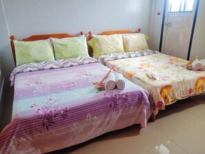 Phòng dành cho gia đình, 1 phòng ngủ, phòng tắm riêng, quang cảnh núi | Bộ trải giường 