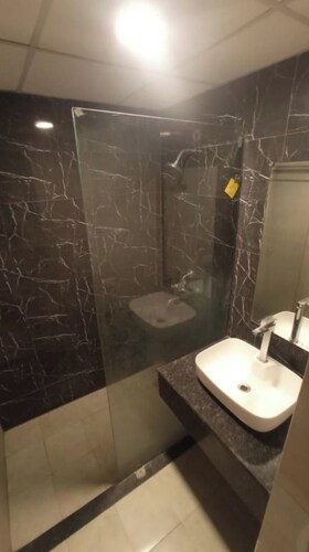 Asian Suites By IAH 1BR