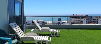 Lovely studio - WiFi - 2 blocks from Reñaca beach. Ocean view from the roof!