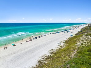 Beach nearby - Private- Heated Pool, Golf Cart, Walk to Beach (Santa Rosa Beach)