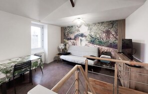 TV - Beautiful apartment with WiFi (Pornic)