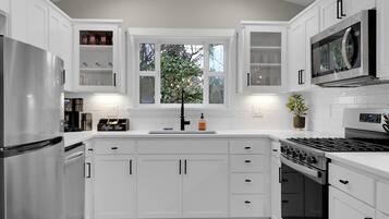 Microwave, oven, stovetop, dishwasher