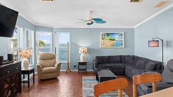 Smart TV, ping pong, books