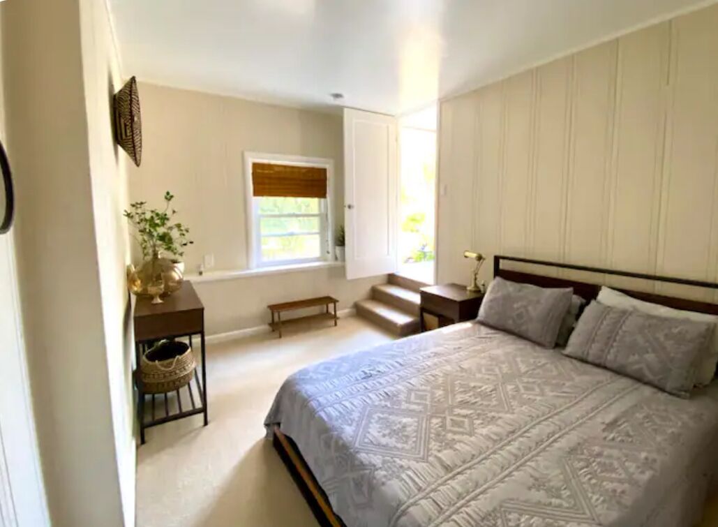 1 slaapkamer, een strijkplank/strijkijzer, gratis wifi, beddengoed