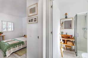 2 habitaciones, wifi gratis y ropa de cama 