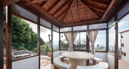 Ferienhaus 'Casa El Café' mit Meerblick, privater Terrasse und Wi-Fi