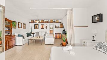 1 soverom, strykejern/-brett, wi-fi (inkludert) og sengetøy