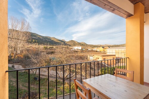 Country House 'La Posada' with Mountain View, Wi-Fi and Air Conditioning