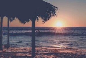 Nær stranden