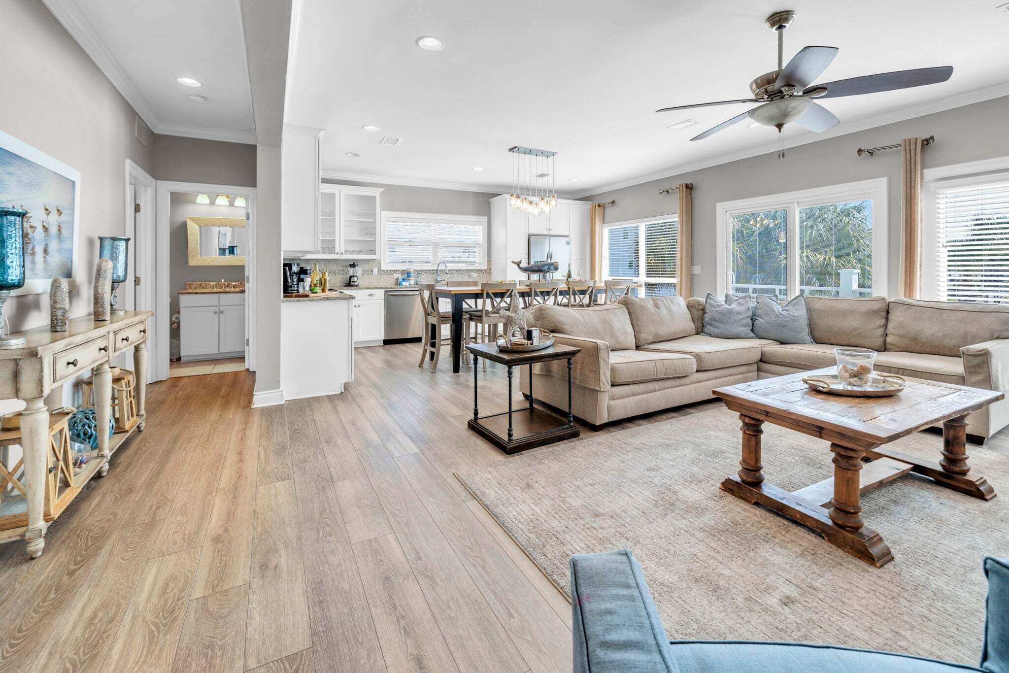 Smart TV y reproductor de DVD 