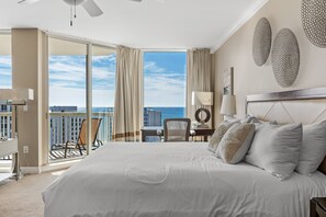 4 Schlafzimmer, Schreibtisch, Bügeleisen/Bügelbrett, kostenloses WLAN