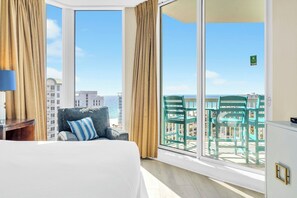 4 habitaciones, escritorio, tabla de planchar con plancha y wifi gratis 