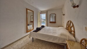 4 habitaciones, wifi gratis y ropa de cama 