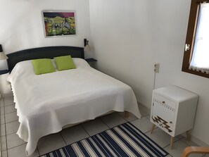 2 多间卧室、熨斗/熨衣板、免费 WiFi